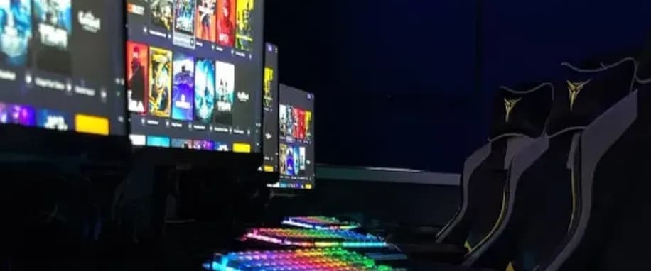 gallery slide
